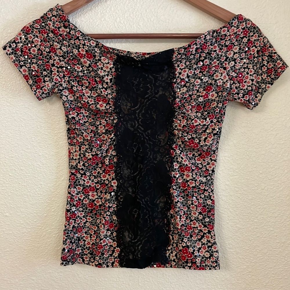 Symphony Top